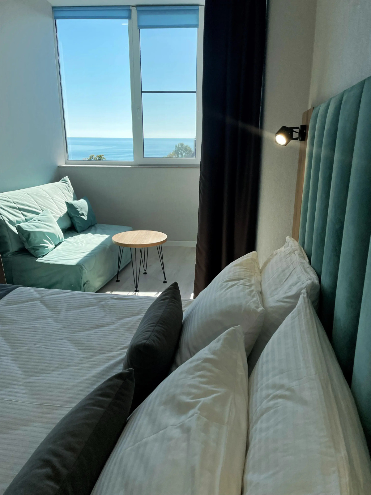 Апартаменты с видом на море и горы