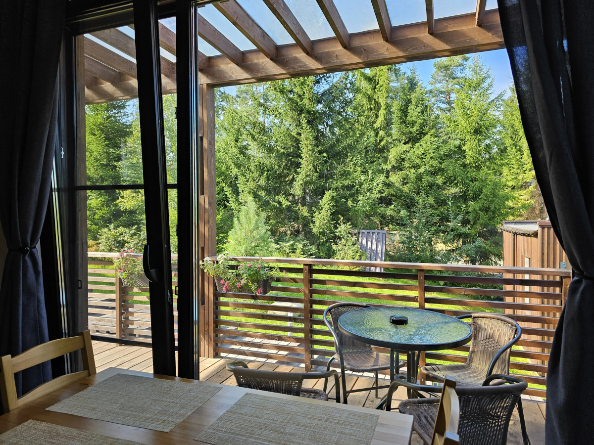 Коттедж Черничный Склон Wood House