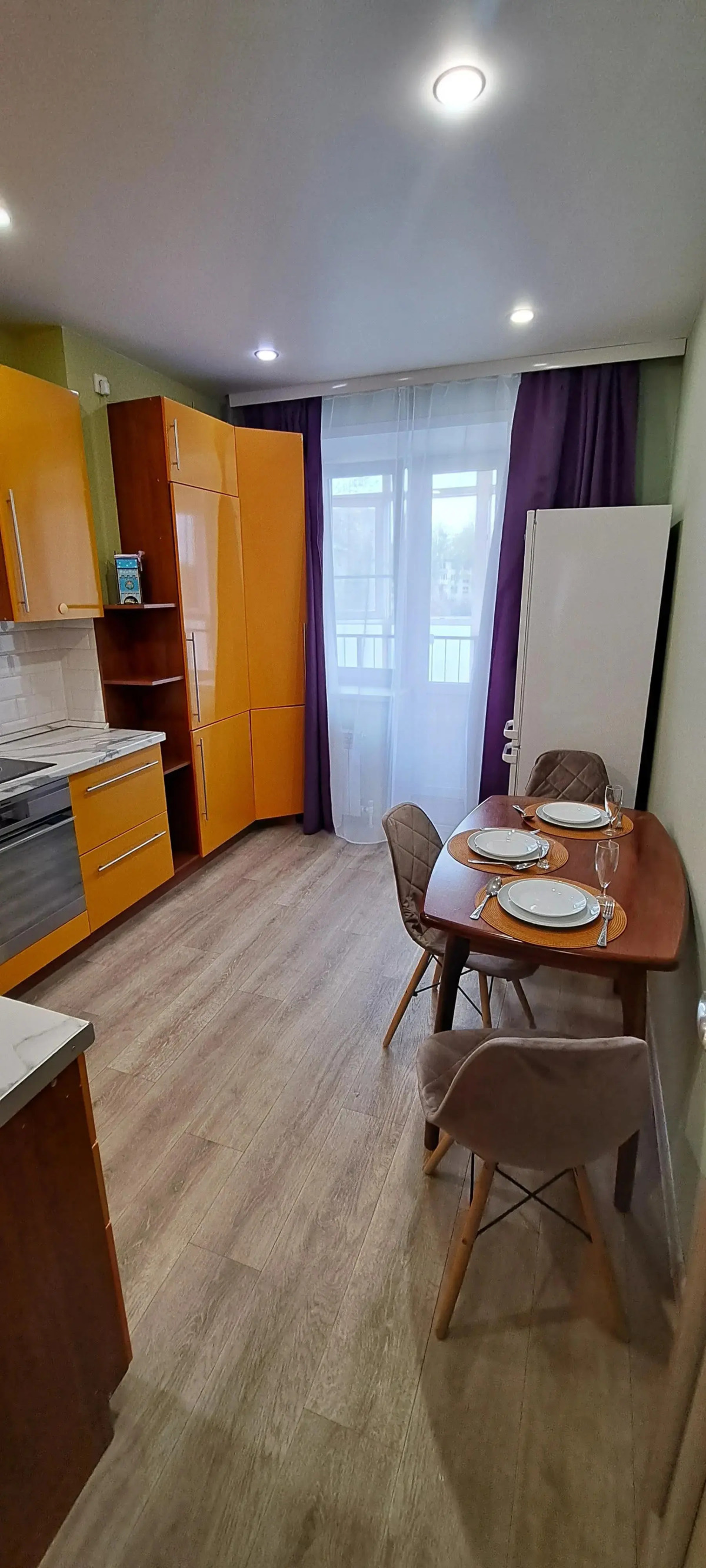 Апартаменты Уютная Квартира, Недалеко от ж/д вокзала