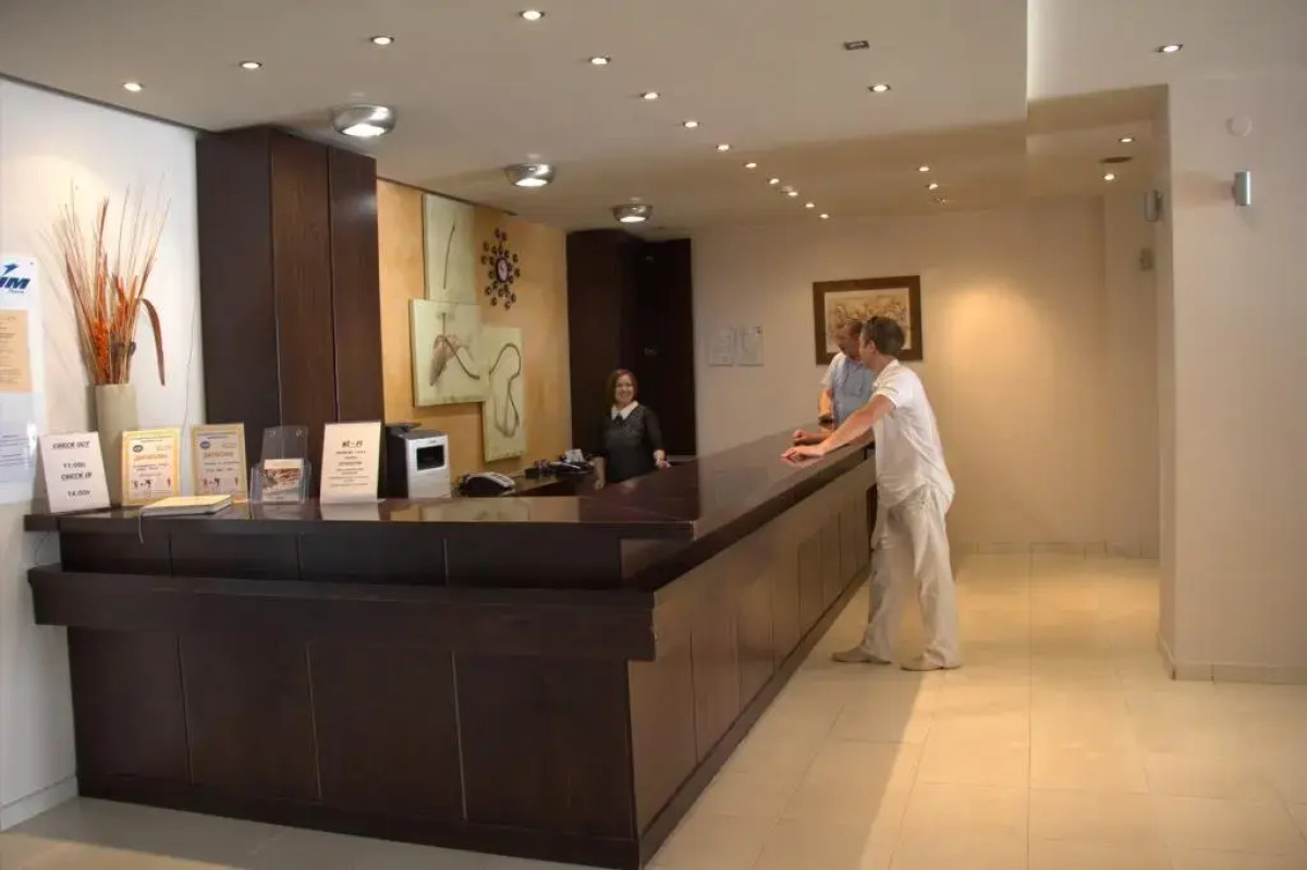 Отель Hanioti Grandotel