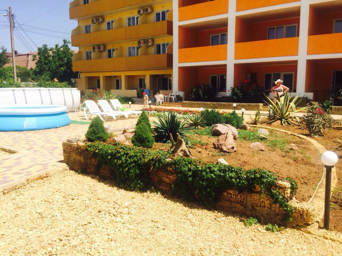 Отель Gala Paradise