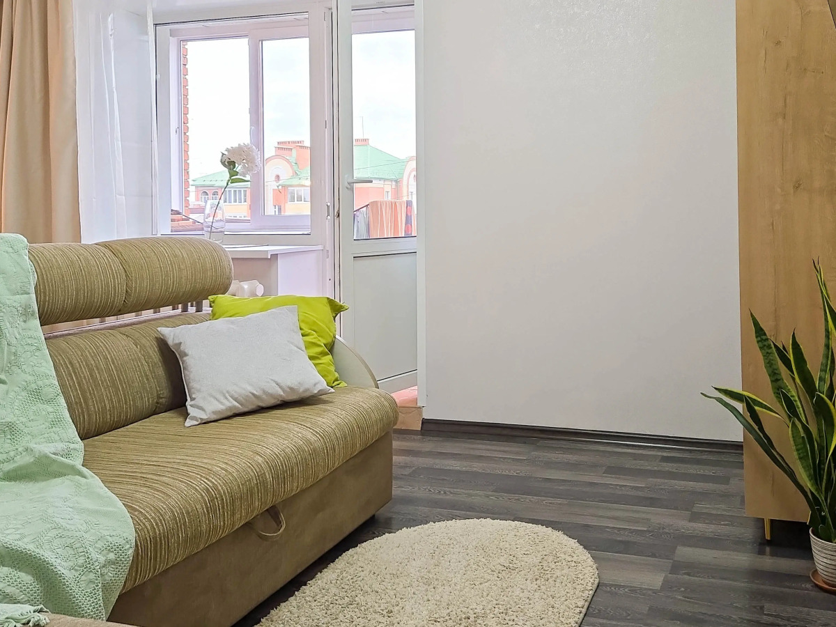 Апартаменты двухкомнатные в центре Сеть ЙоХоум