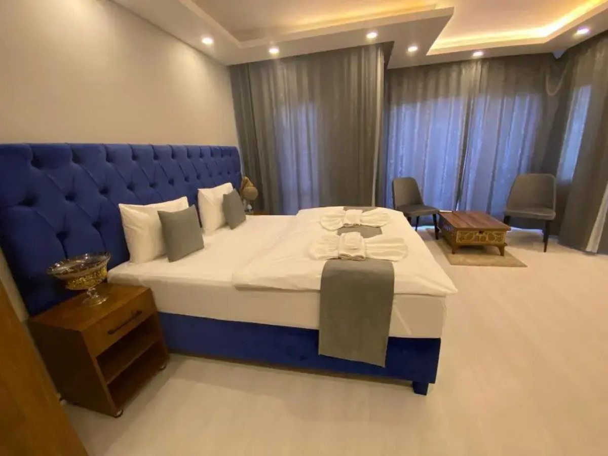 Отель Big Peace Suite