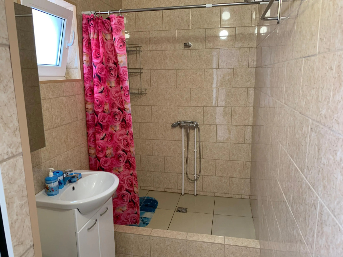 Меблированные комнаты на Театральной улице 22