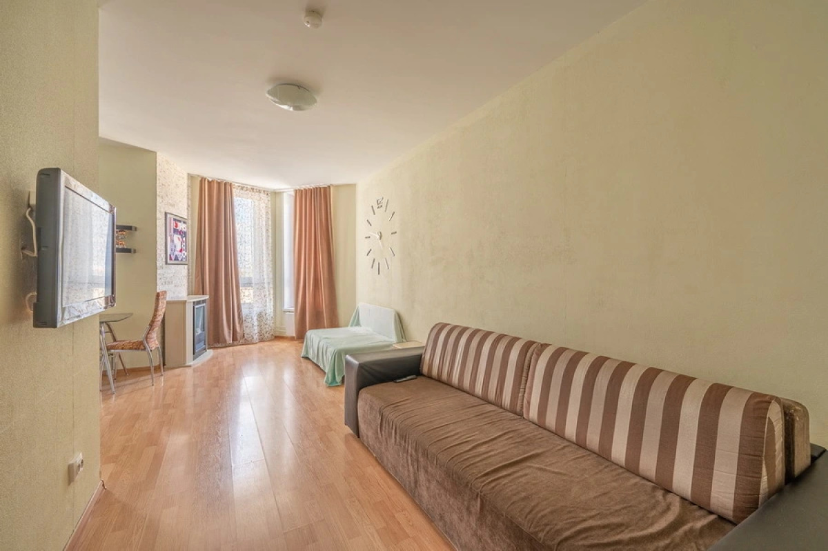 Апартаменты 61 на Феофанова