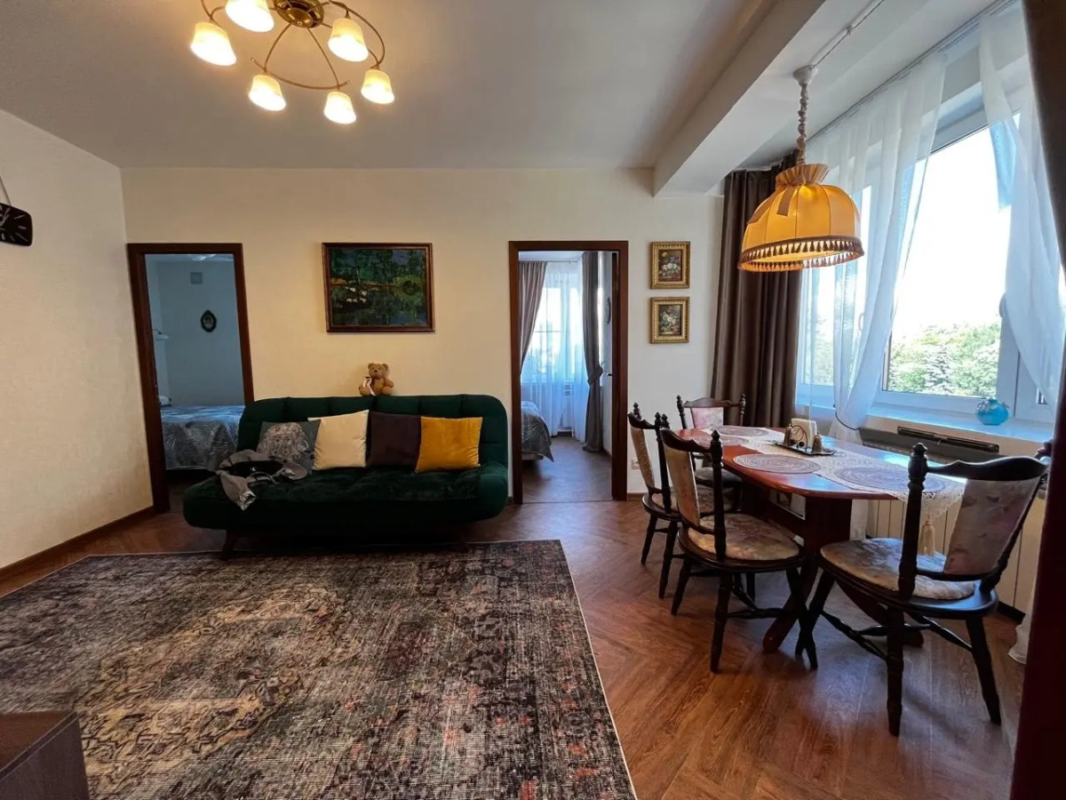 Квартира с видом на парк