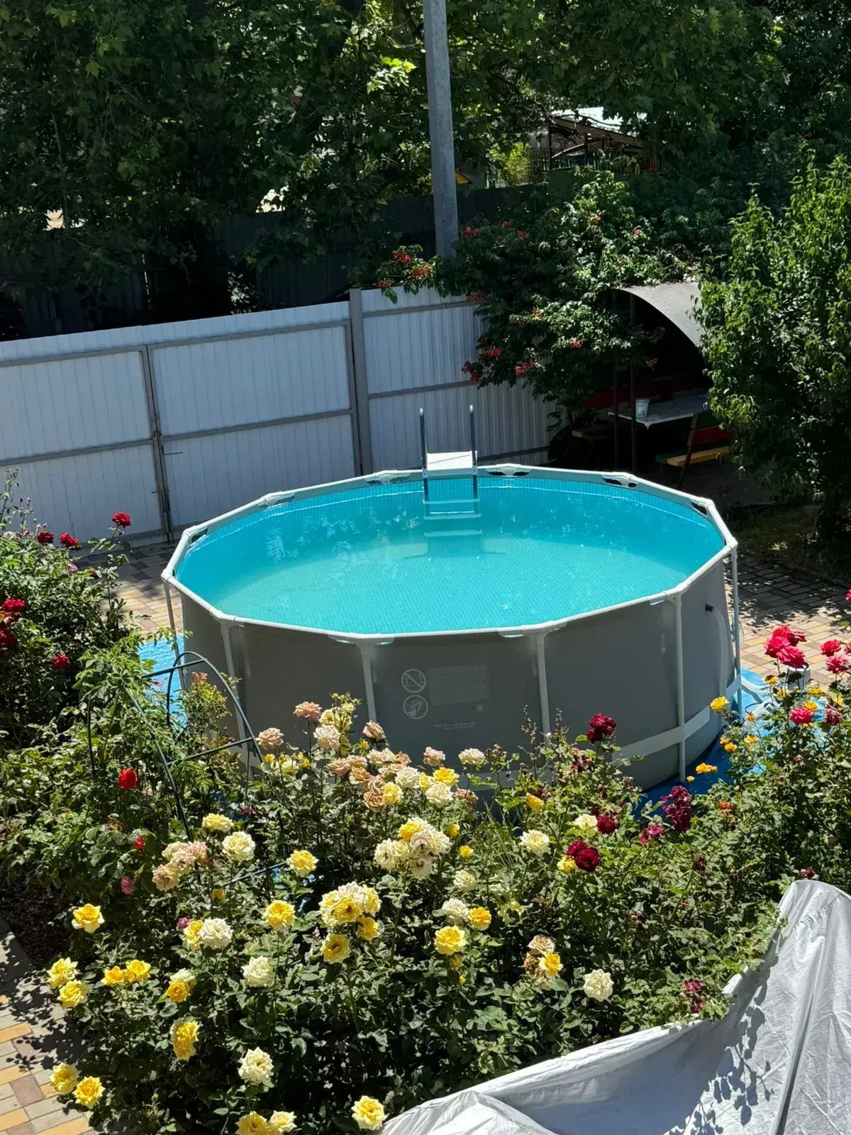 Гостевой дом с бассейном Уральский