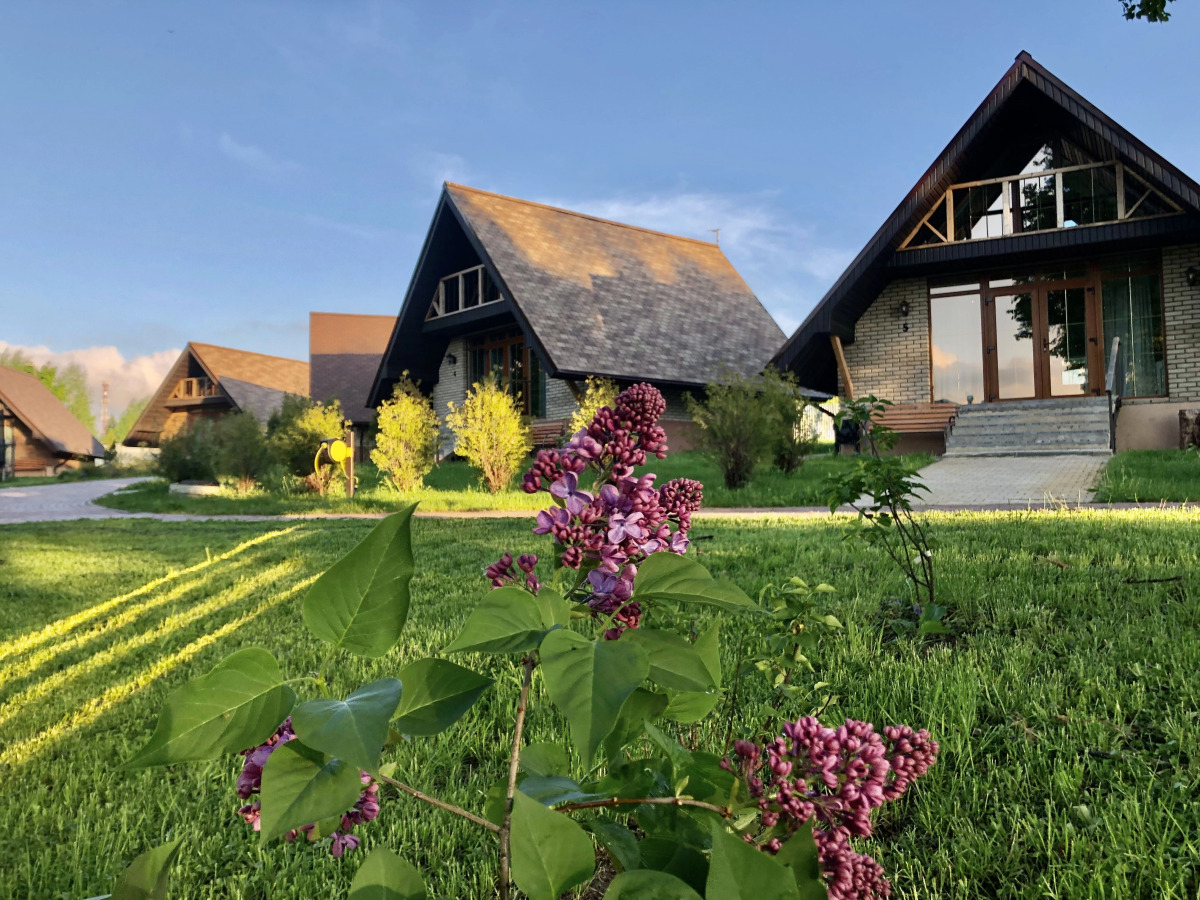 Гостевой дом Загородный Комплекс Слобода