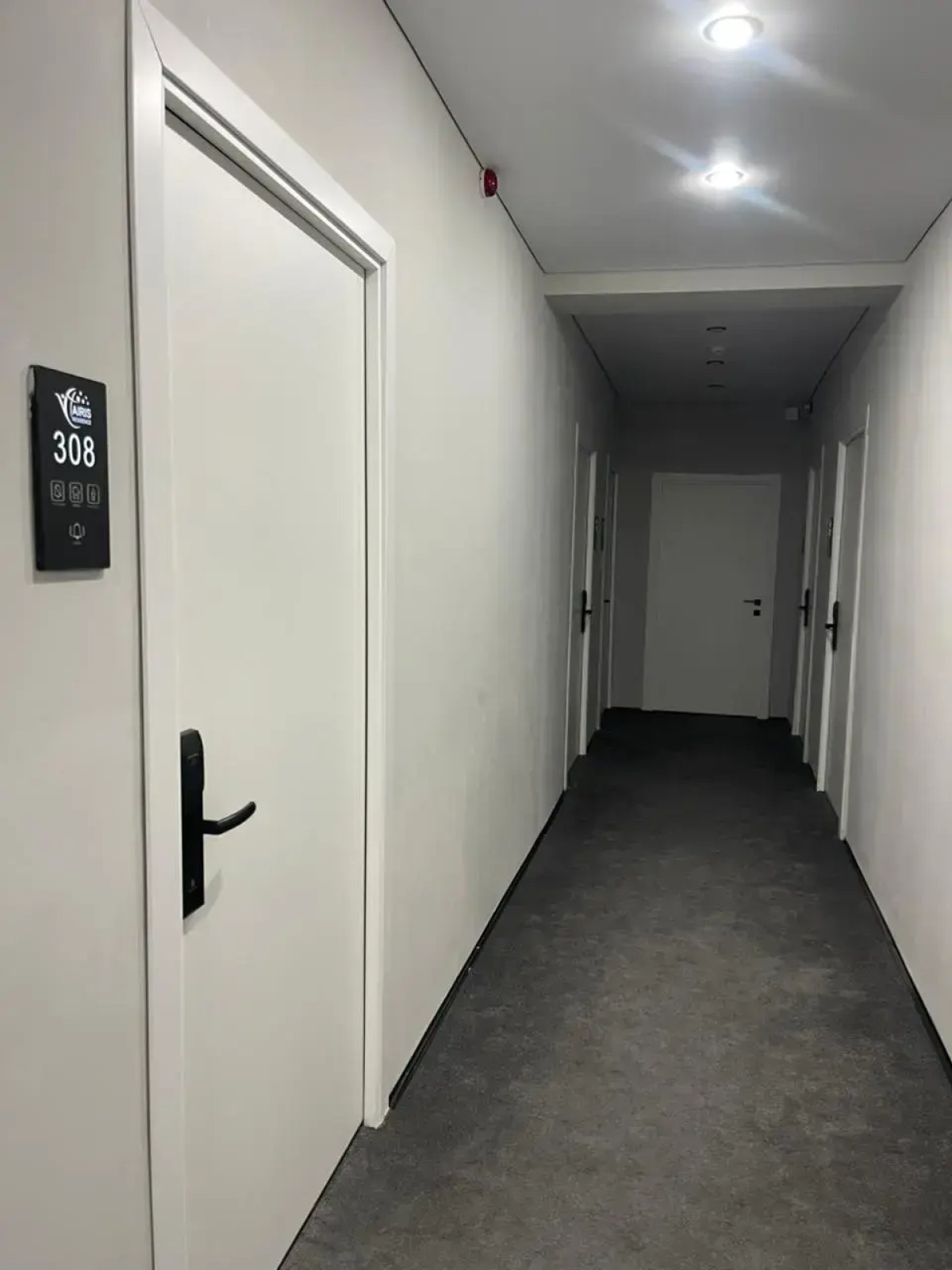 Отель Airis Residence