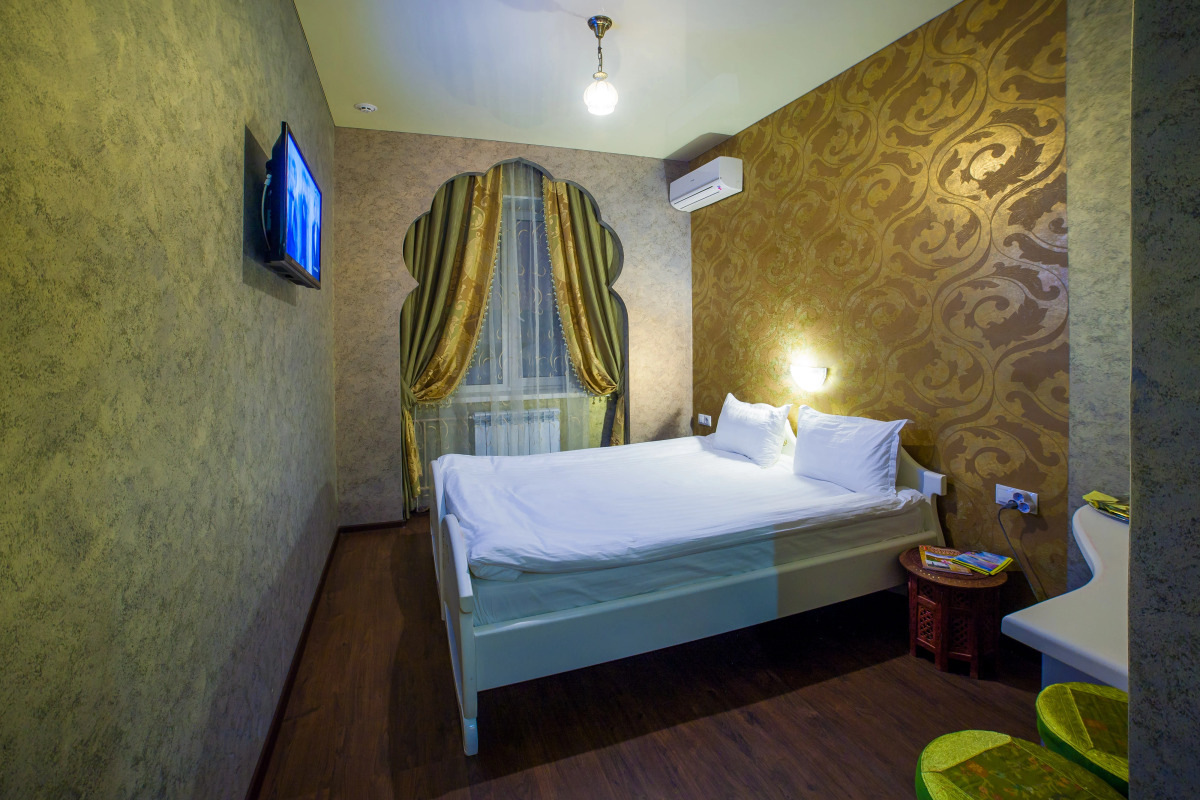 Отель Халиф