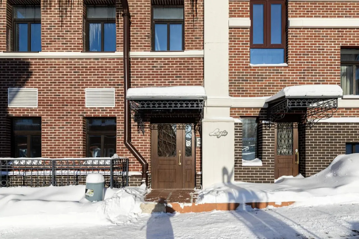 Апартаменты премиум Red Apartments 4-ех местные