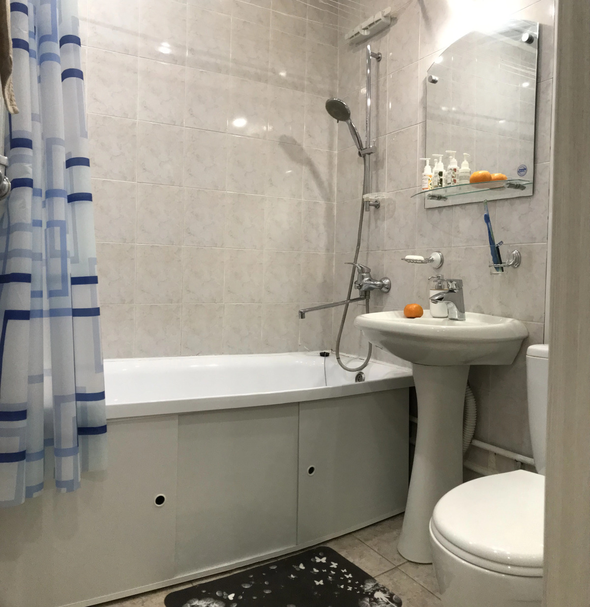 Квартира 2 Комн Рядом с Универмагом Уфа