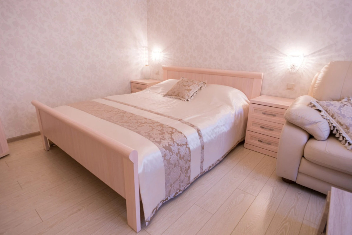 Апартаменты Мира