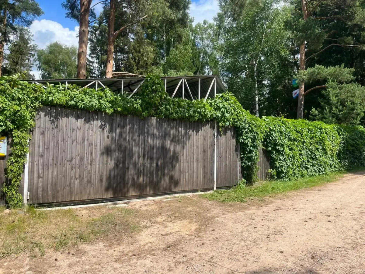 Частный дом Уютный дом в сосновом лесу