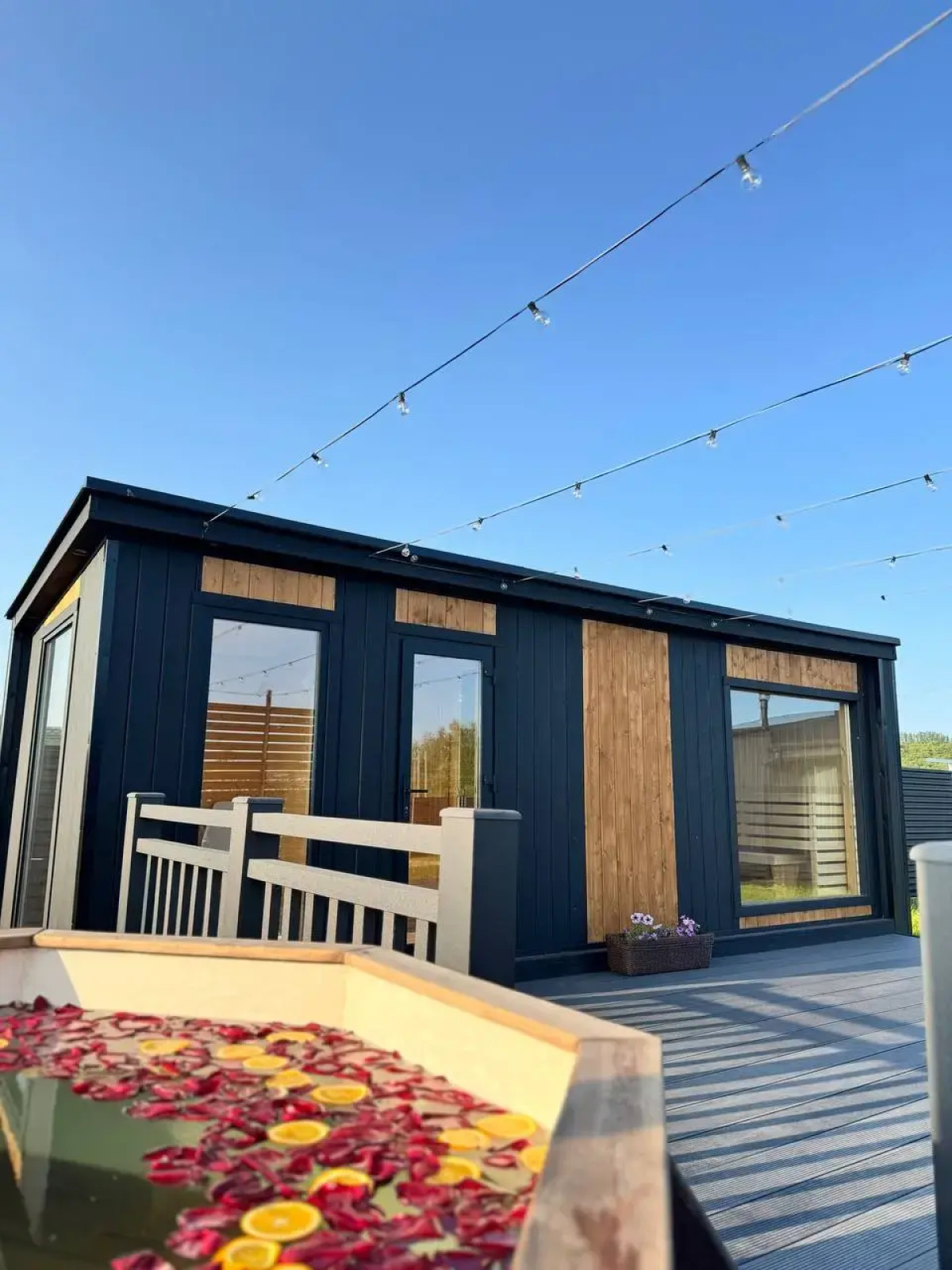 Частный Дом Black Space