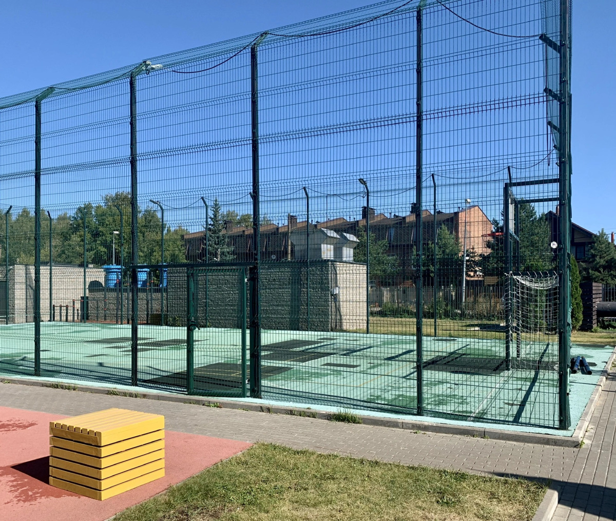 Апартаменты на улице Родионова 192