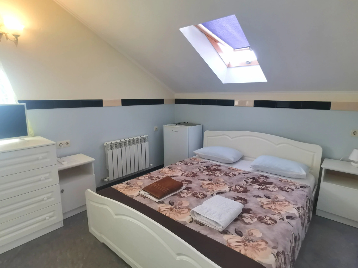 Золотая Роза