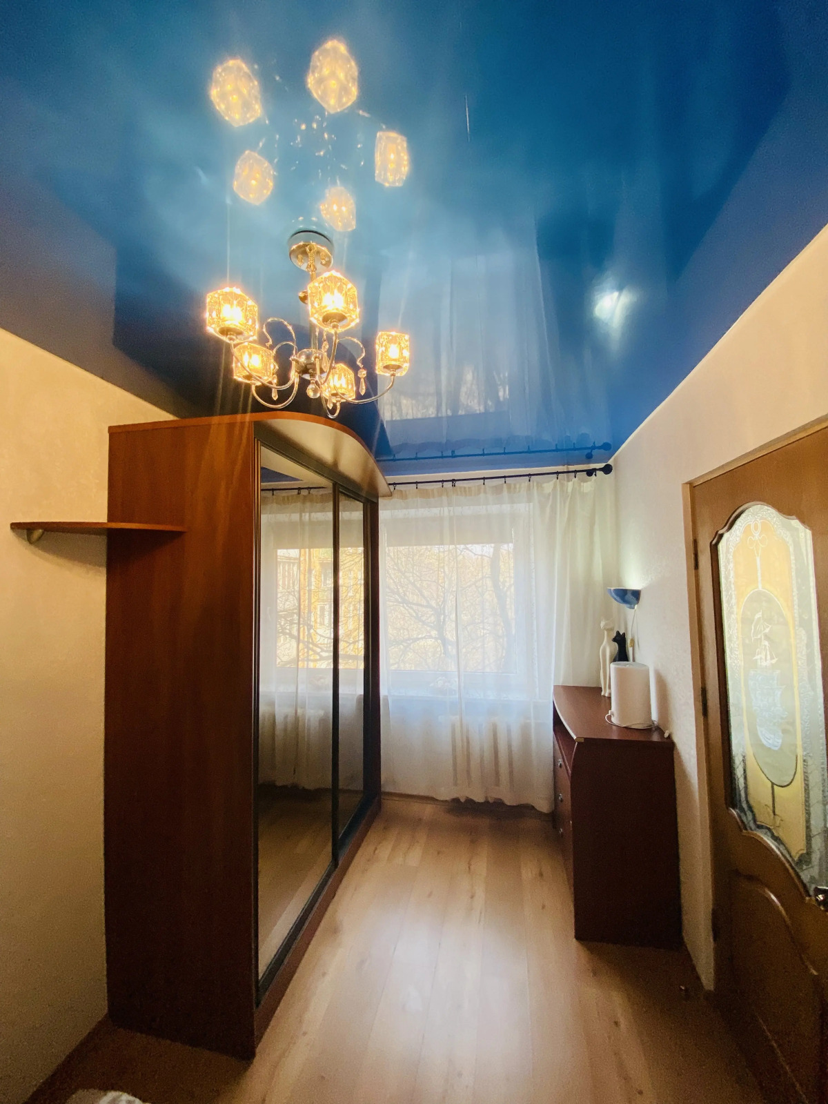 Квартира Трехкомнатная Центр Города Нижнее Озеро