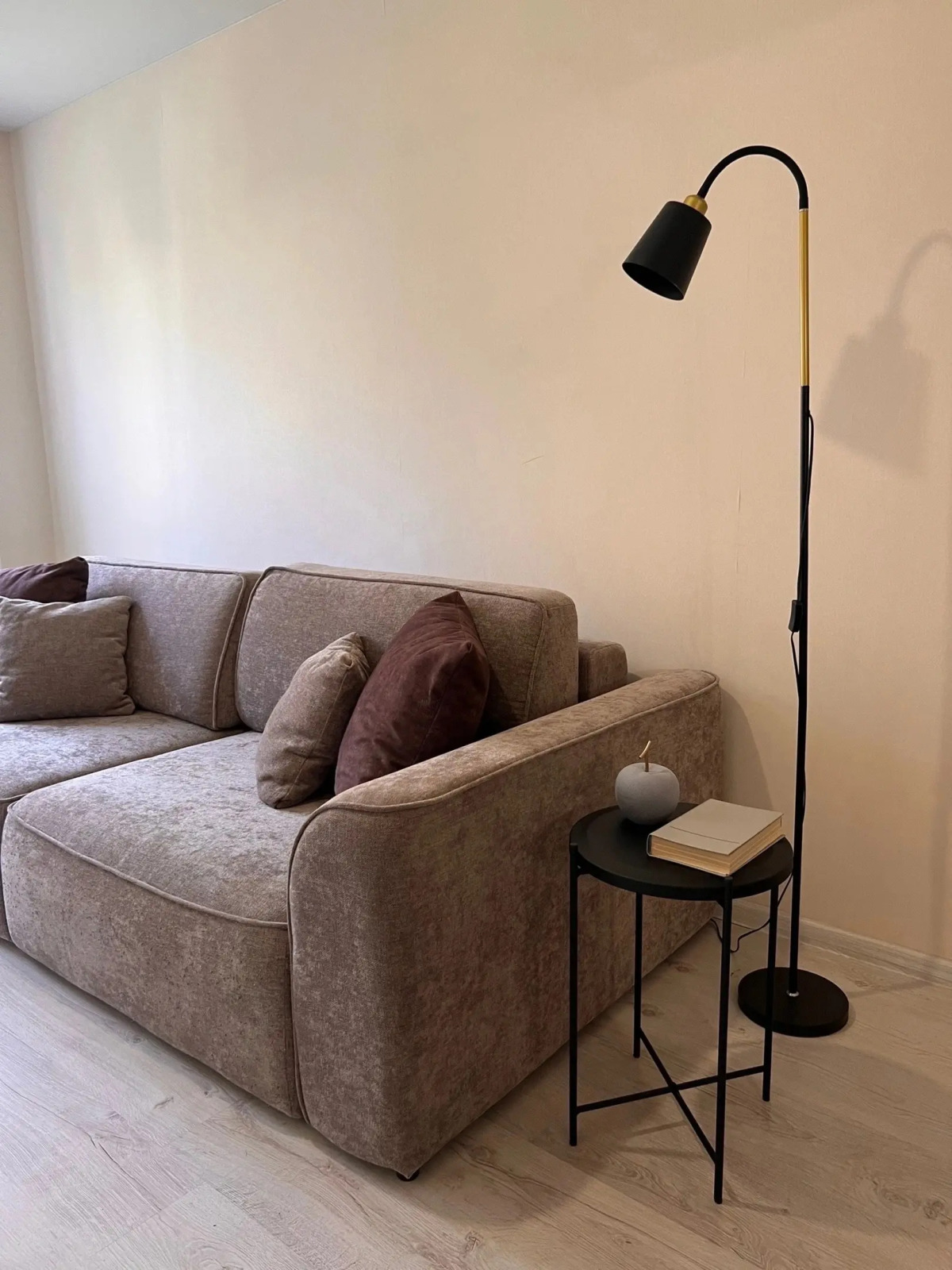 Квартира Уютная 3-к квартира в центре р-н Цирка