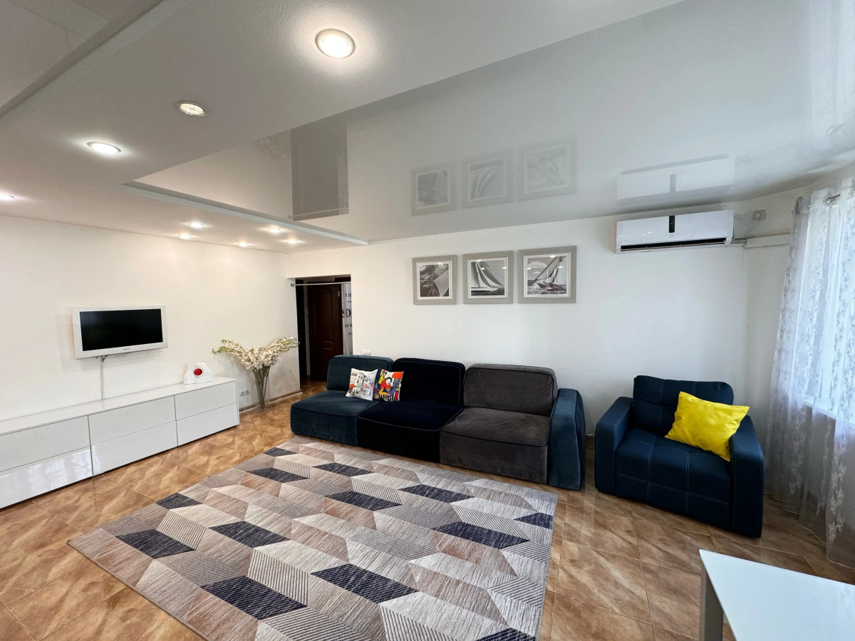 Апартаменты Большие 2-х комнатные с видом на Волгоград