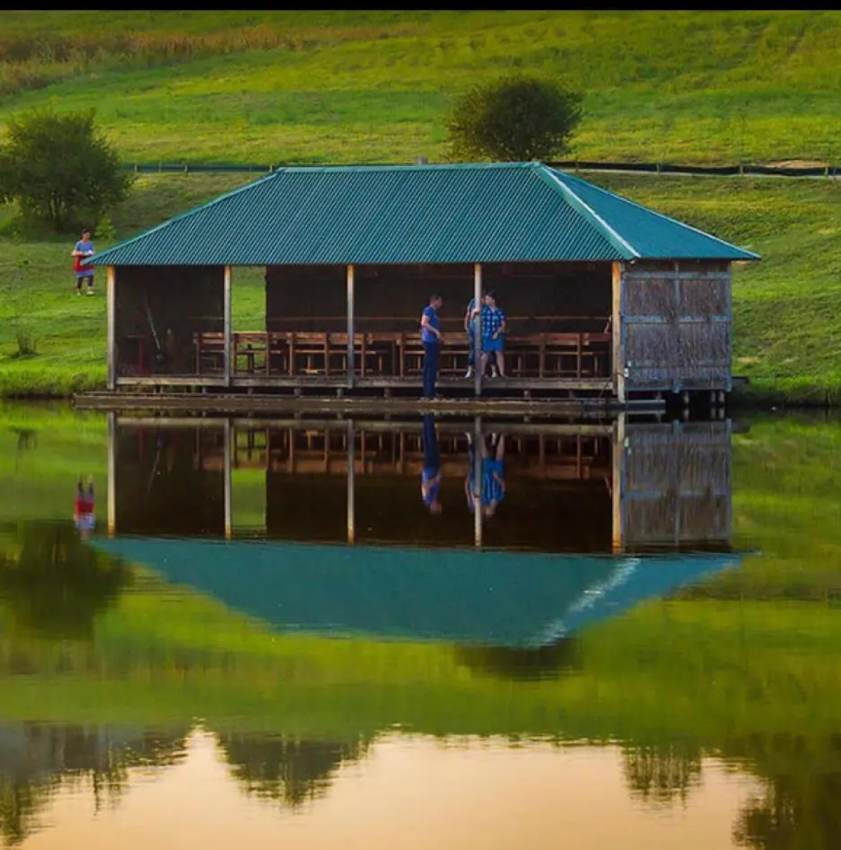 Широкая балка