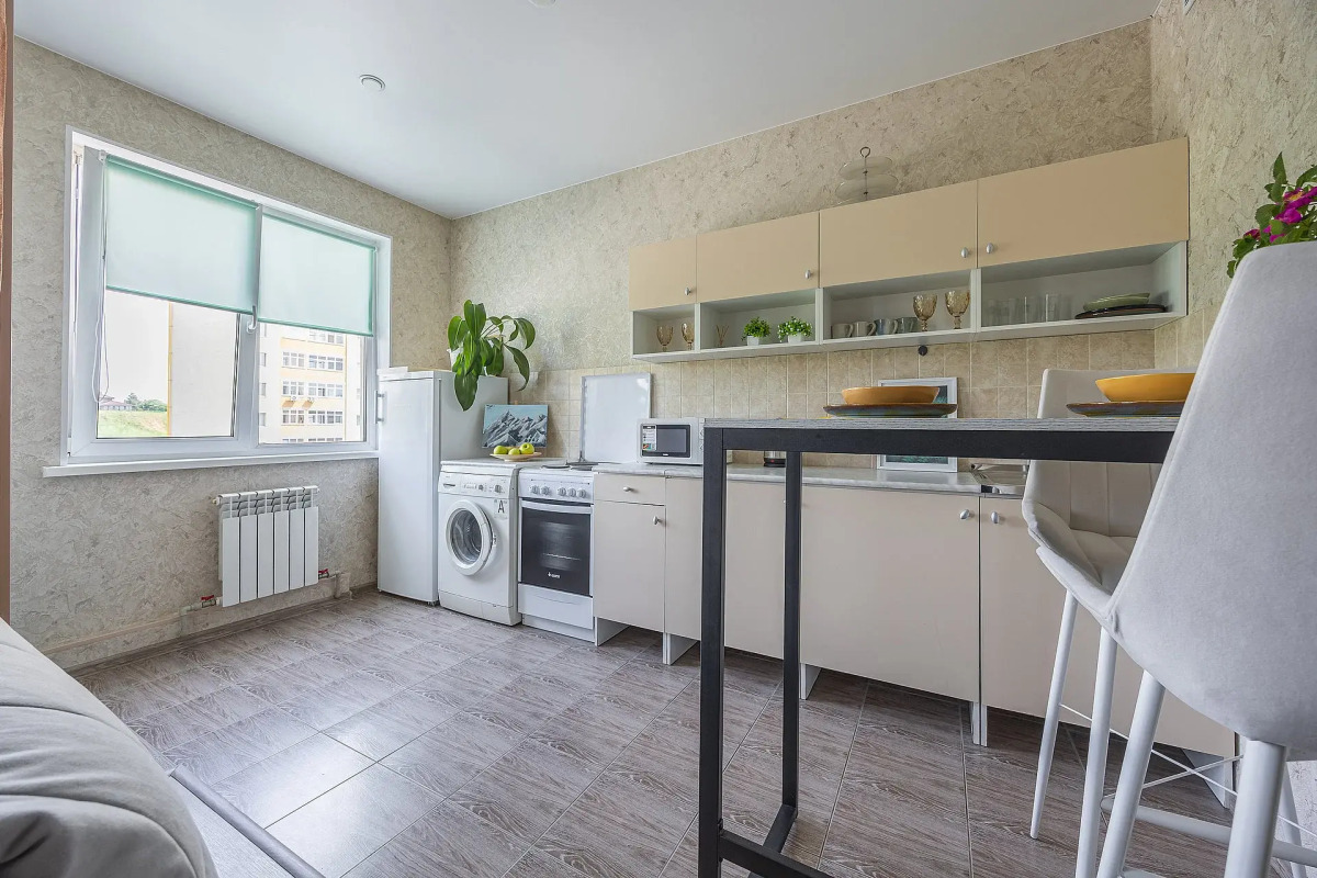 Квартира Студия с Огромной Парковочной зоной в 10 Мин.езды от Центра