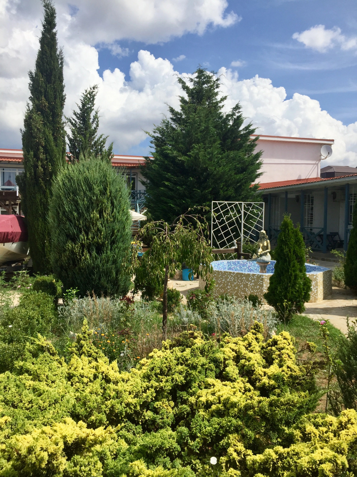 Zhemchuzhina Stepi Guest House