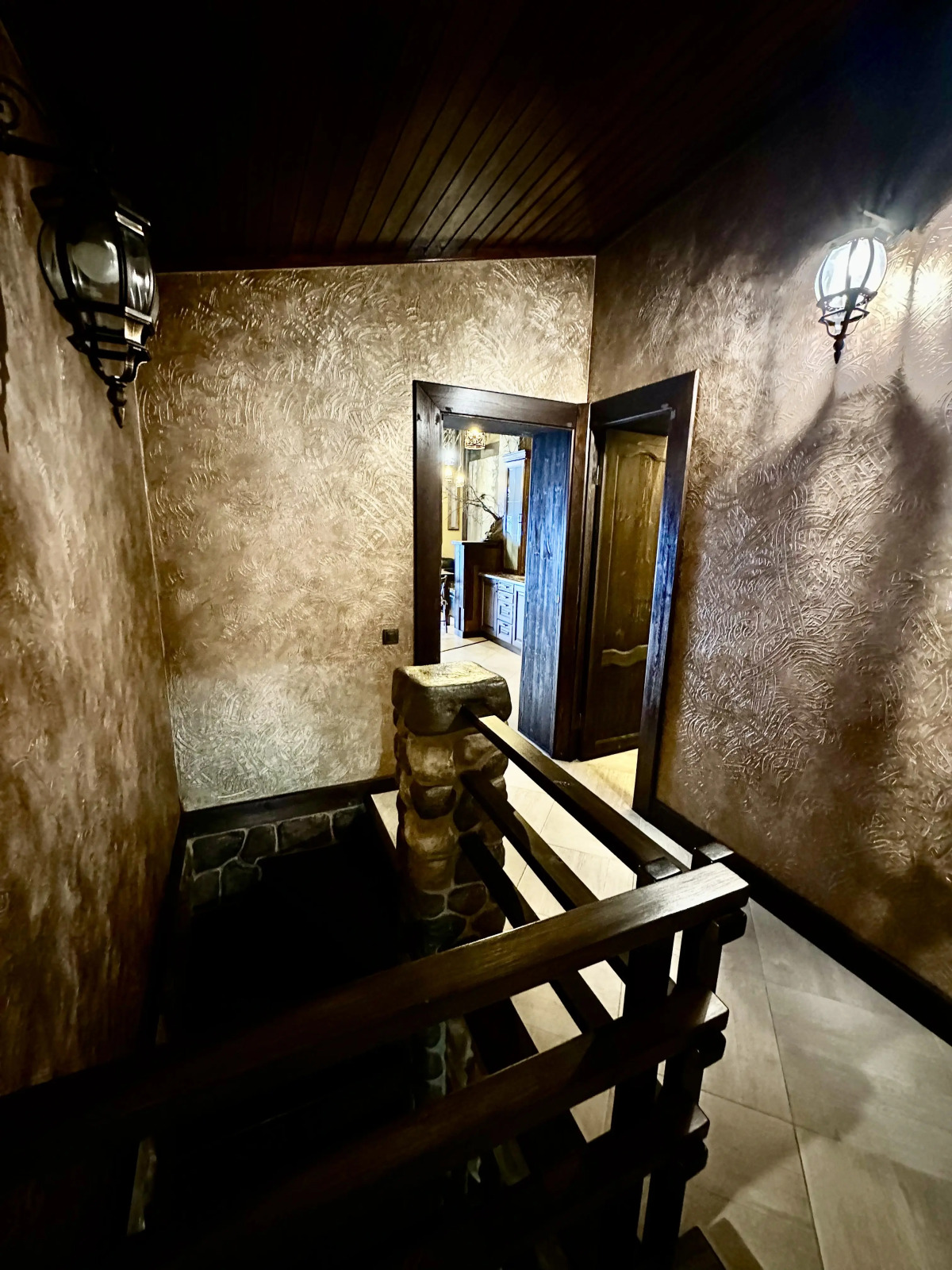 Квартира на Аланской, 25 "Пентхаус"