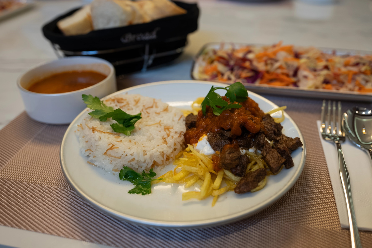 Отель Golden River By Continent Collection