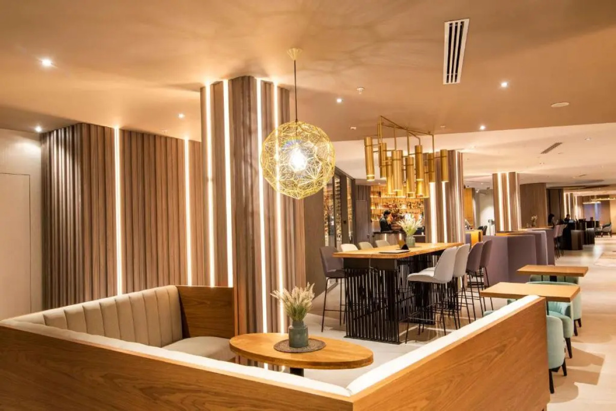 Отель Best Western Plus Congress Hotel