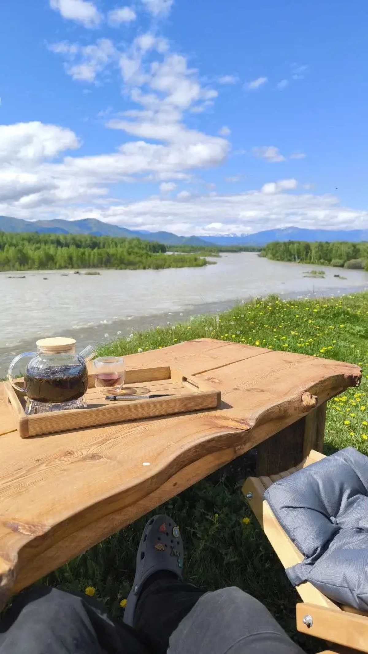 Частный дом Современный гостевой дом на слиянии рек Катунь и Кокса