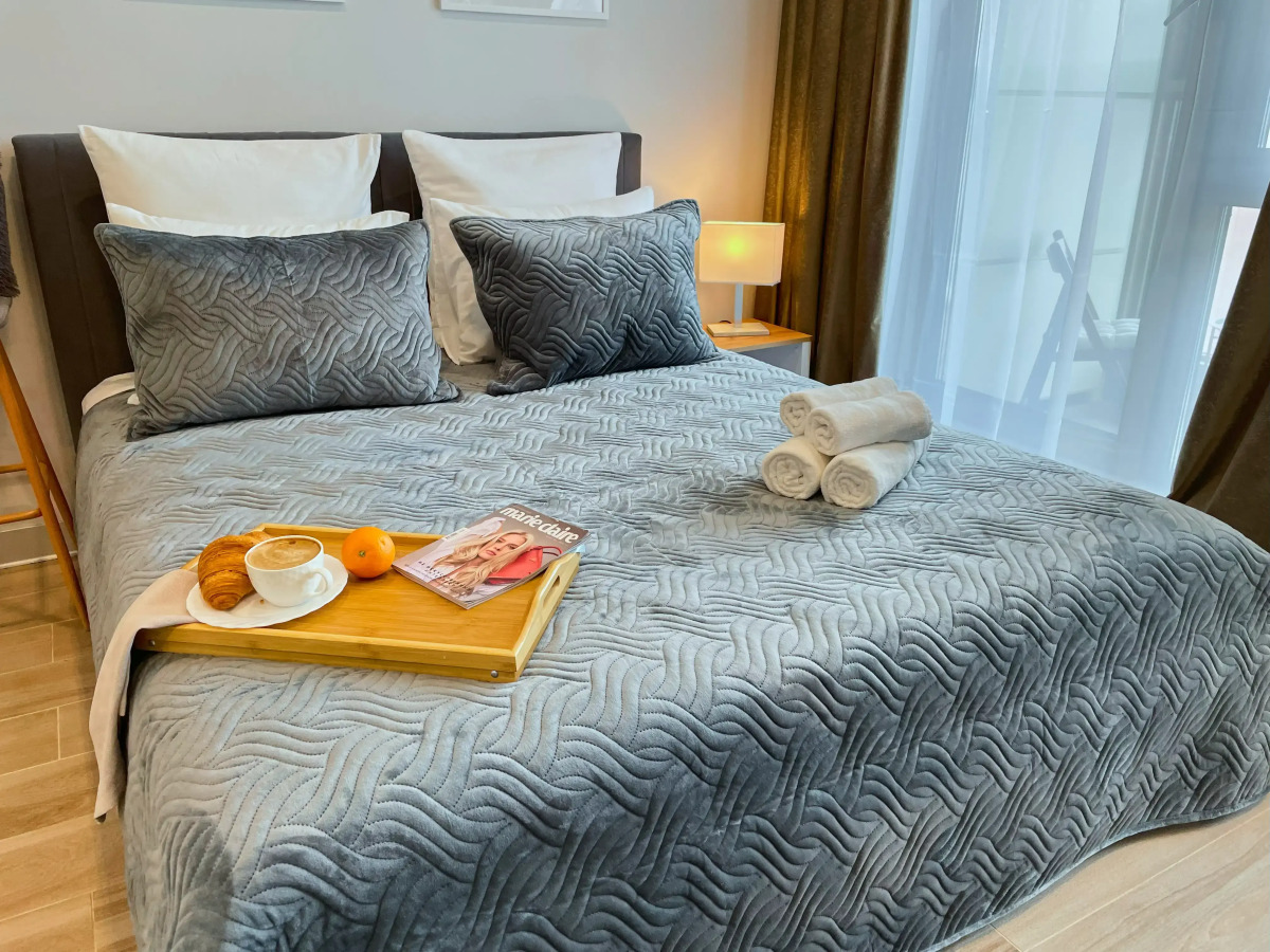 Апартаменты Просторные у ТЦ Авиапарк