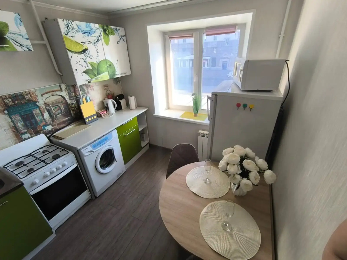 Апартаменты на Привокзальной площади