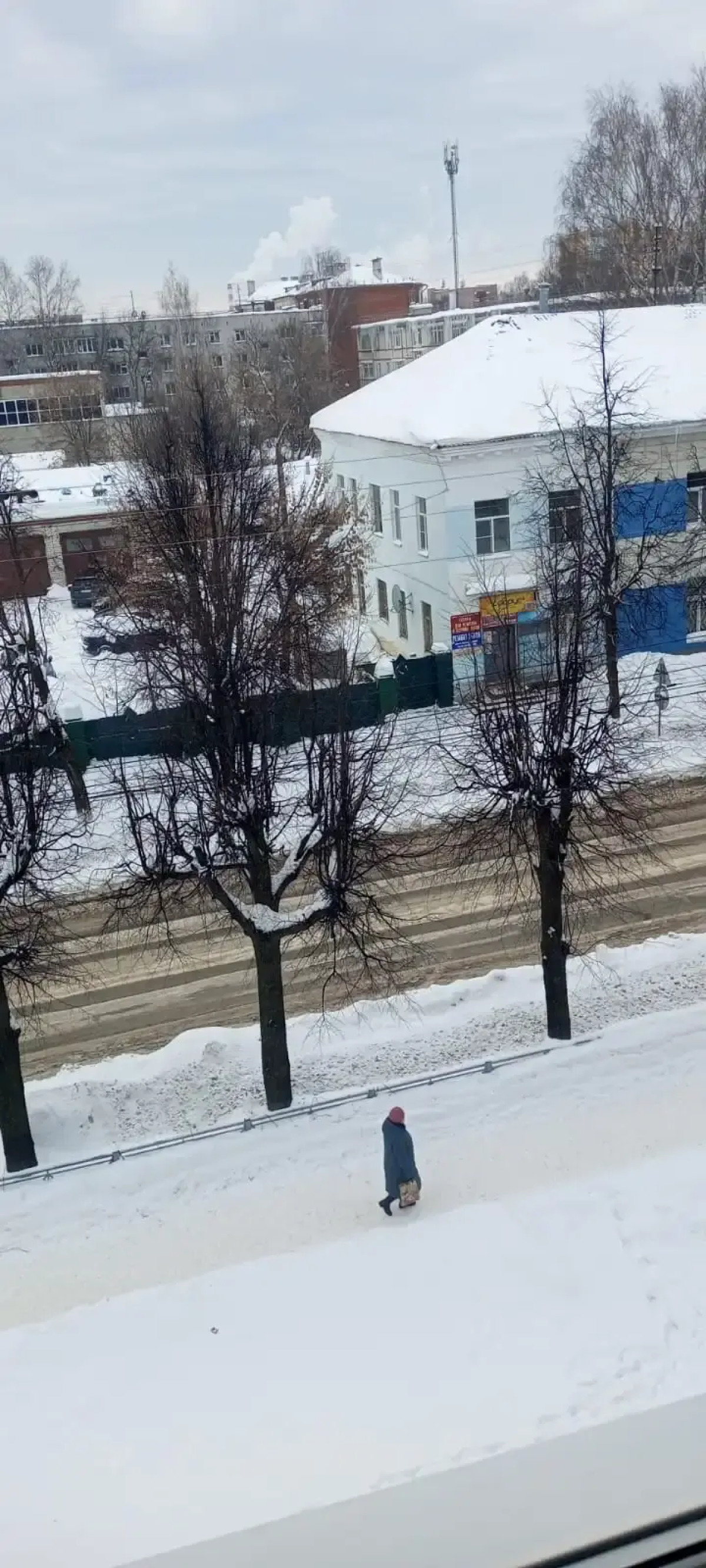 Апартаменты Современная 2 комнатная квартира в шаговой доступности от РКБ (больницы)