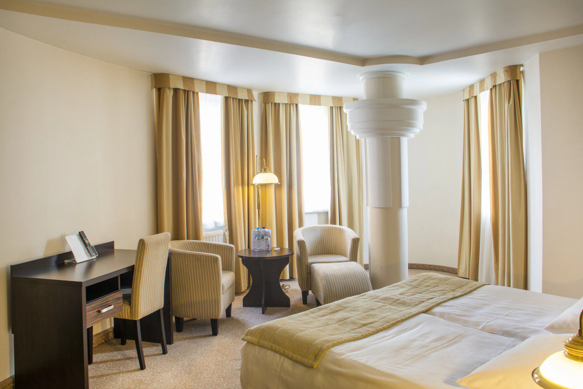 Отель Qubus Wroclaw