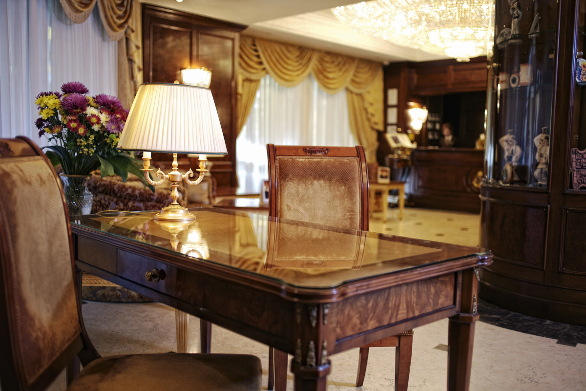 Отель Nobil Luxury