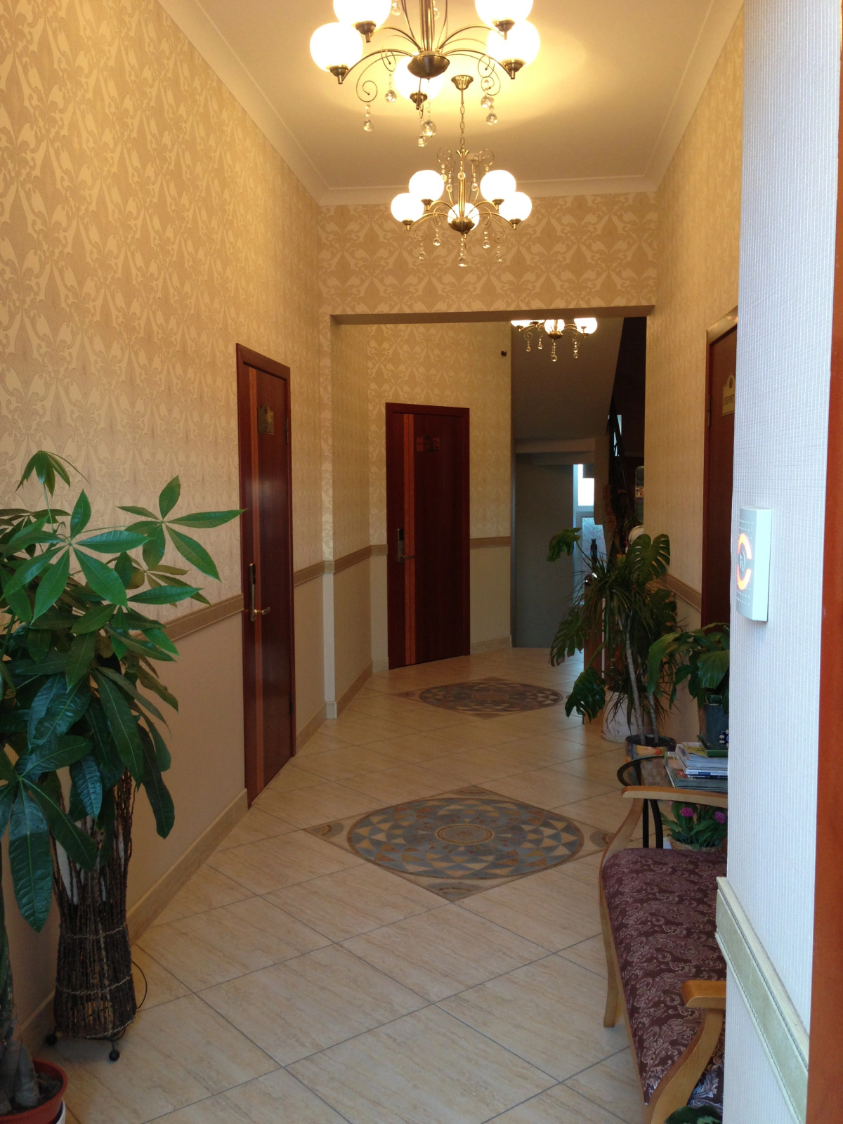 Отель Честный Чехов