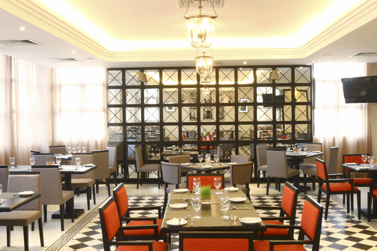 Отель Sanouva Danang