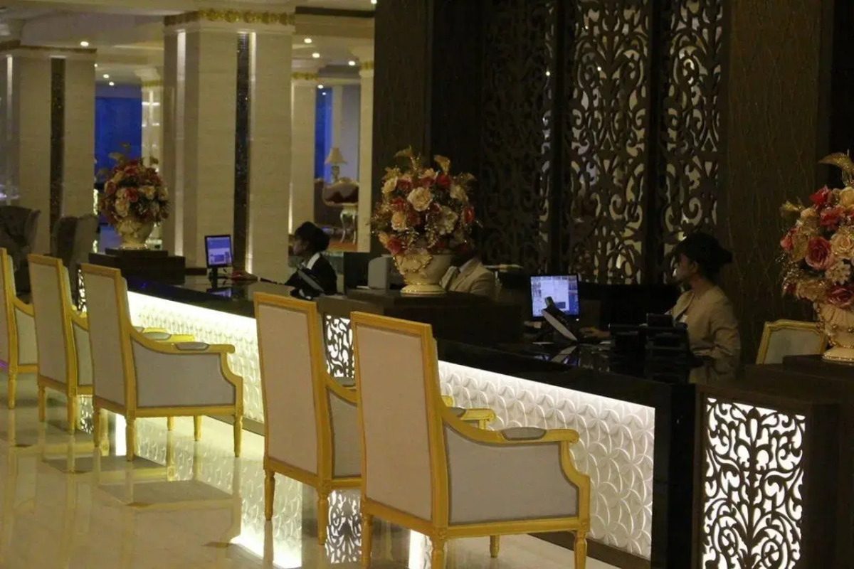 Отель The Grand Kandyan