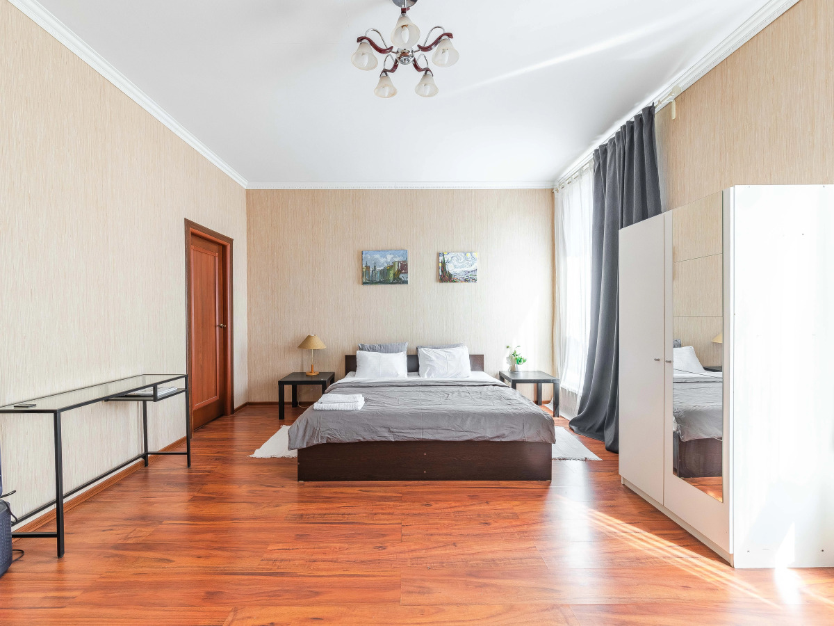 Квартира У Ростральных Колонн