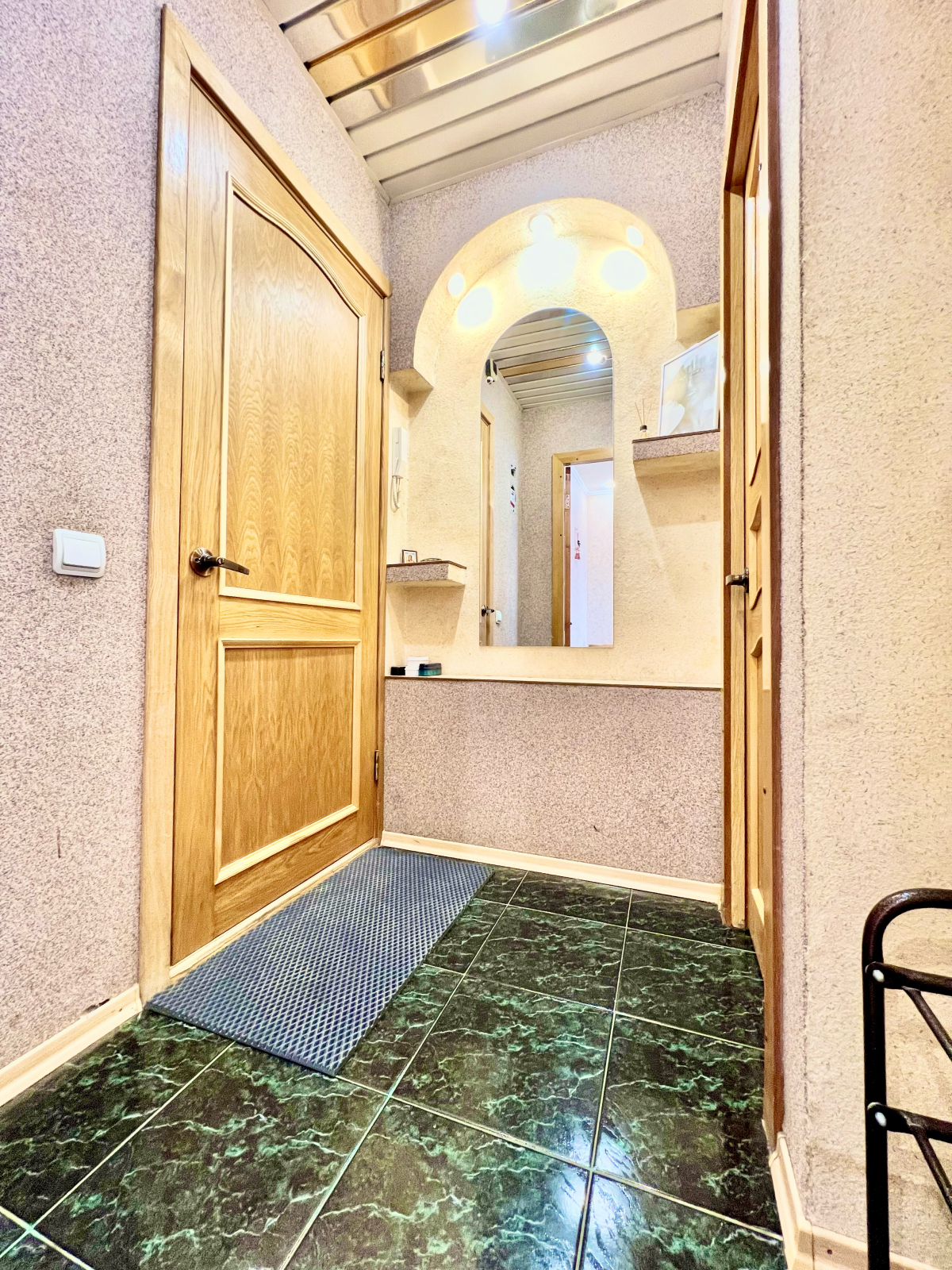 Апартаменты 2 Комнатные на Комсомольской 24