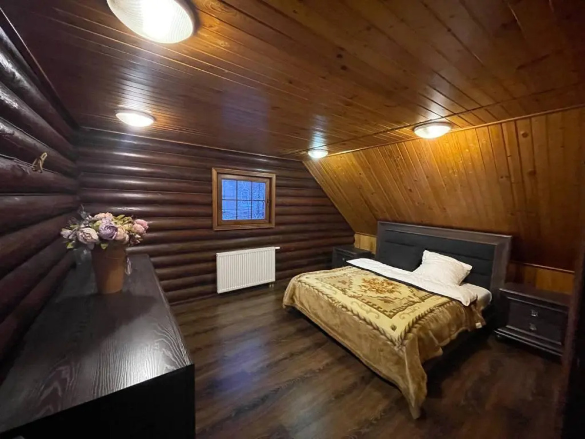 Дом для отдыха с баней и бассейном WoodRay