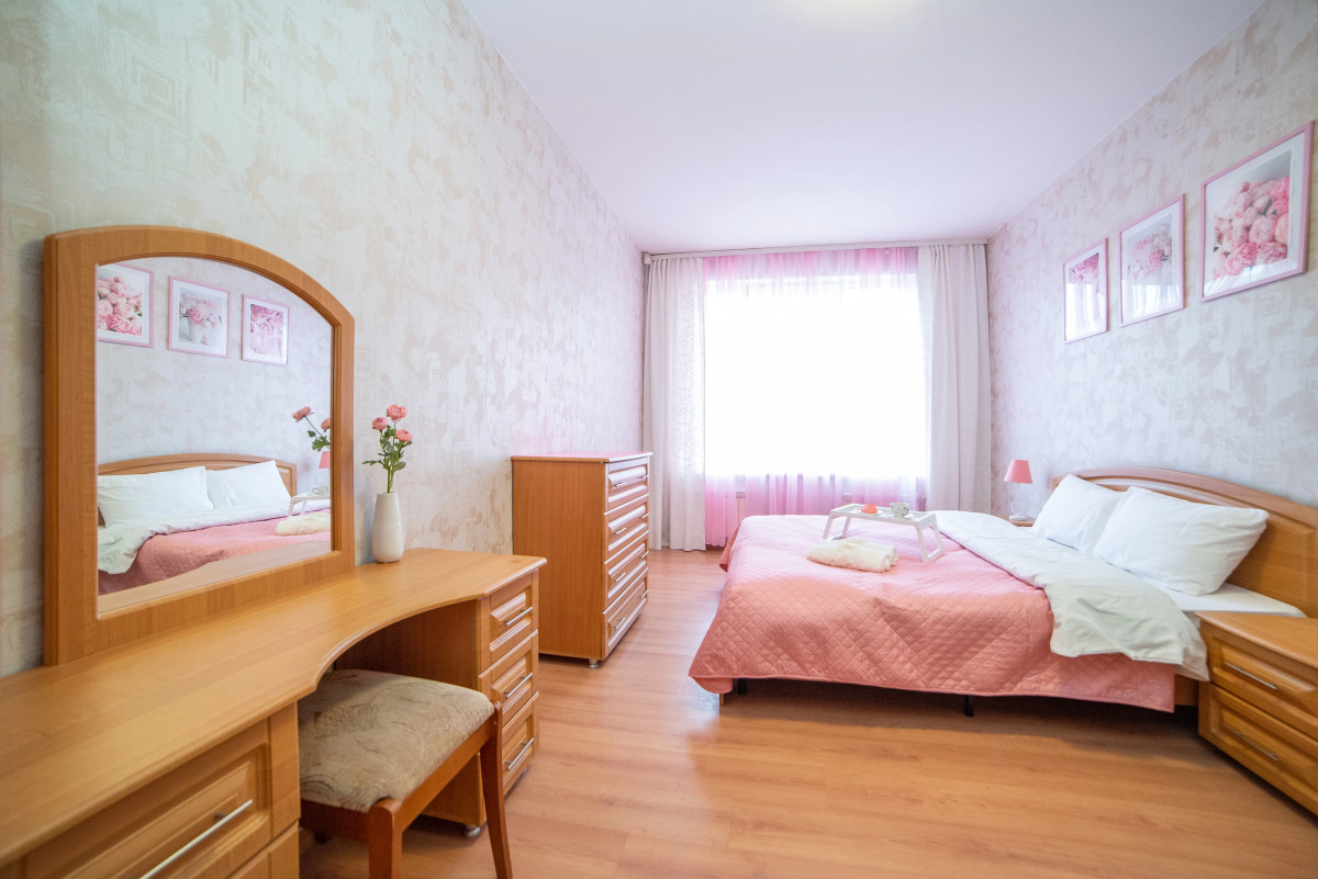 Апартаменты Трехкомнатная в центре