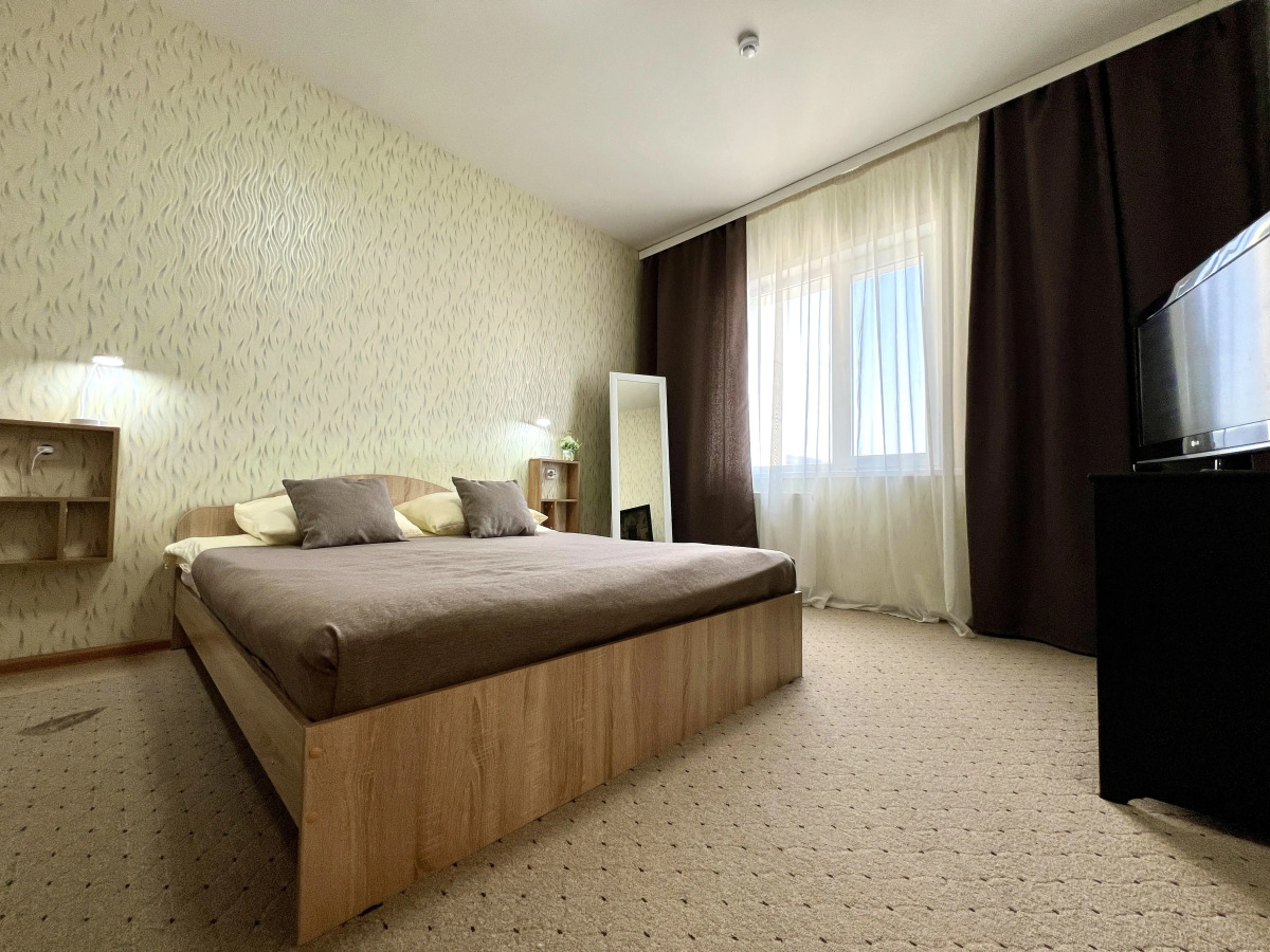 Апартаменты 1-ком Поповича 18-117 Сахалин центр КакДома