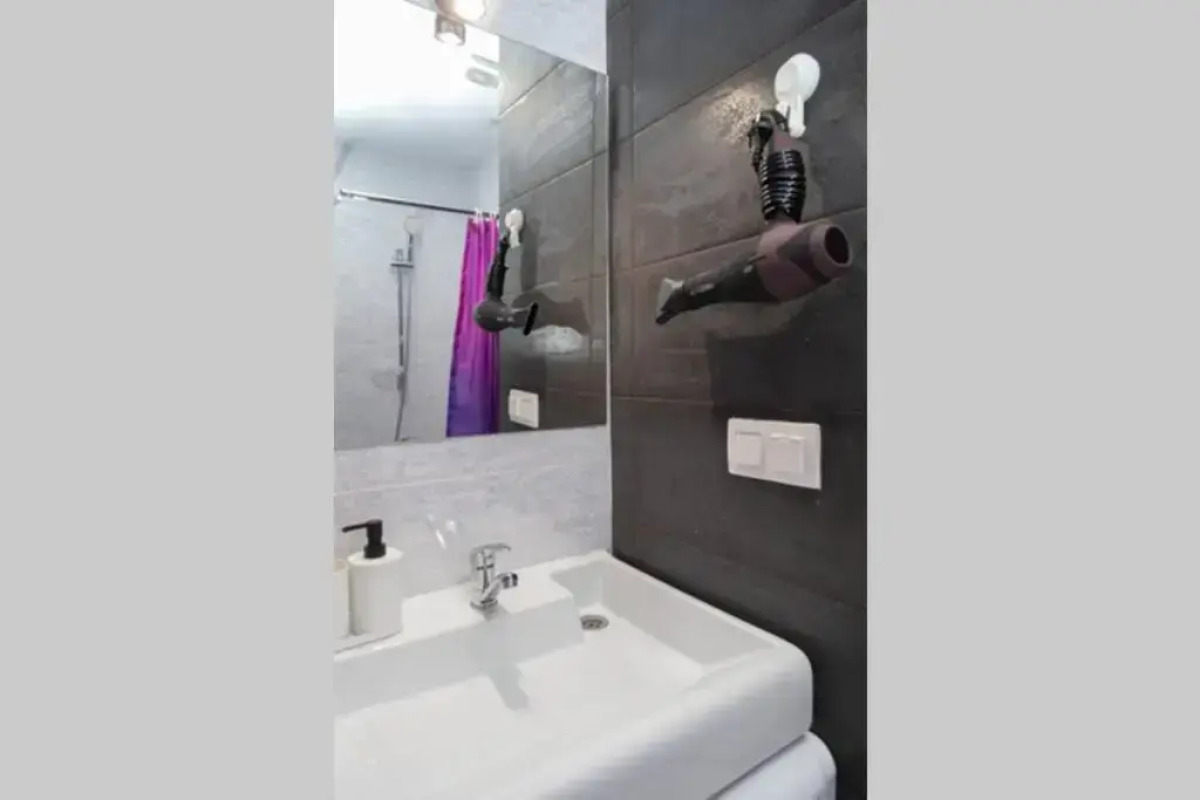 Апартаменты студия на Духовском переулке