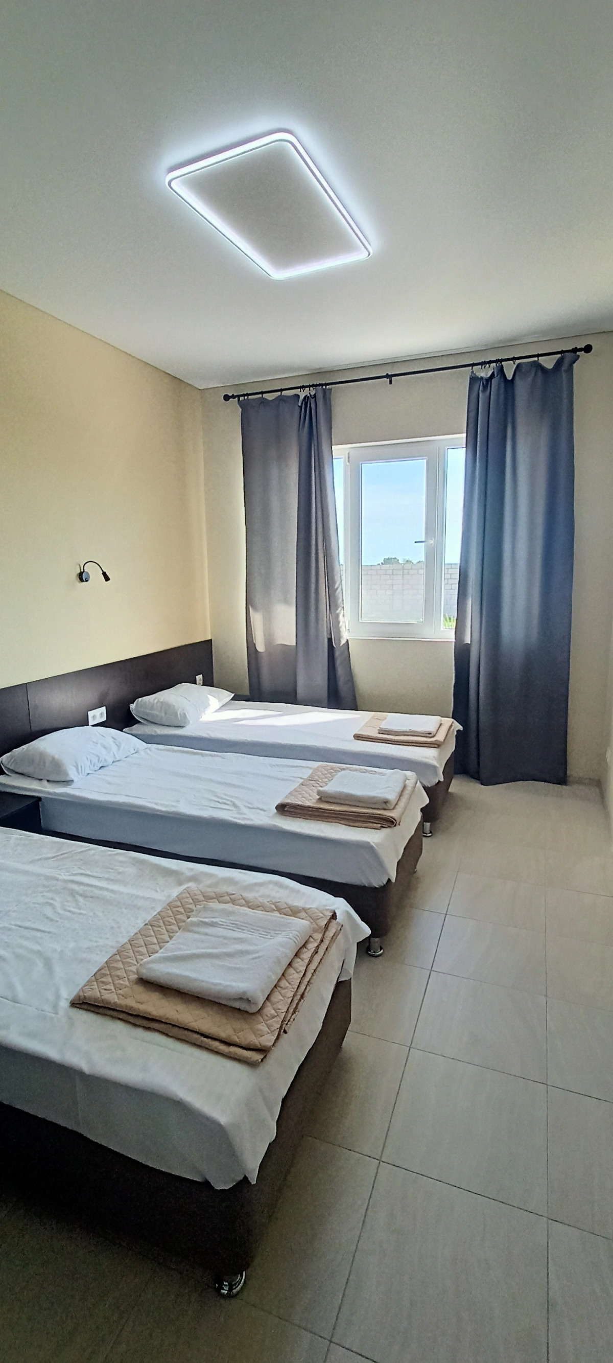 Курортный отель Sun Village