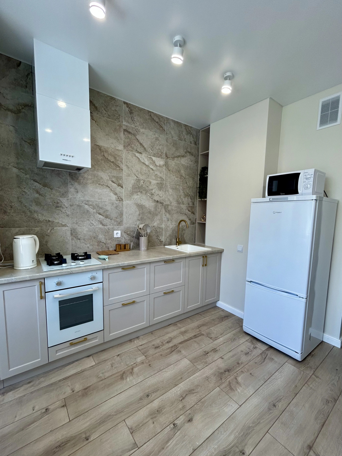 Квартира на Октябрьской