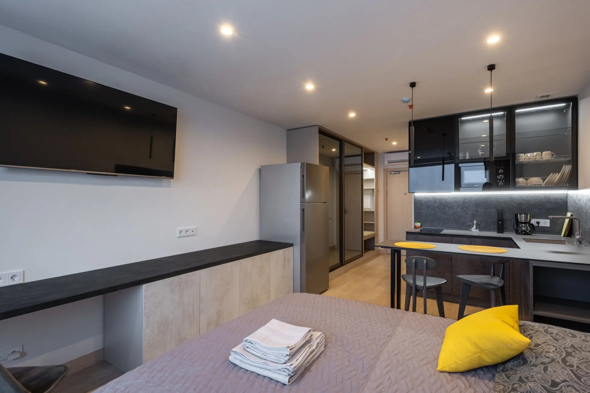 Апартаменты на проспекте Андропова 10