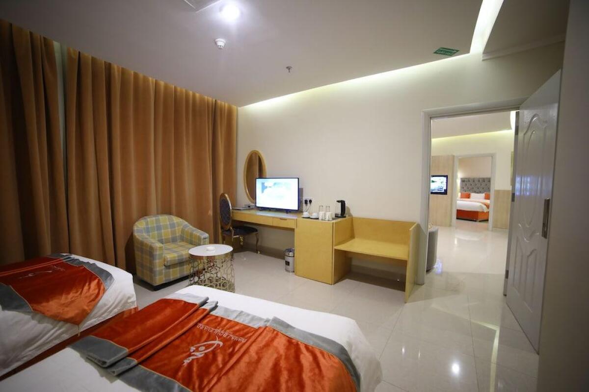 Отель Wahaj Boulevard