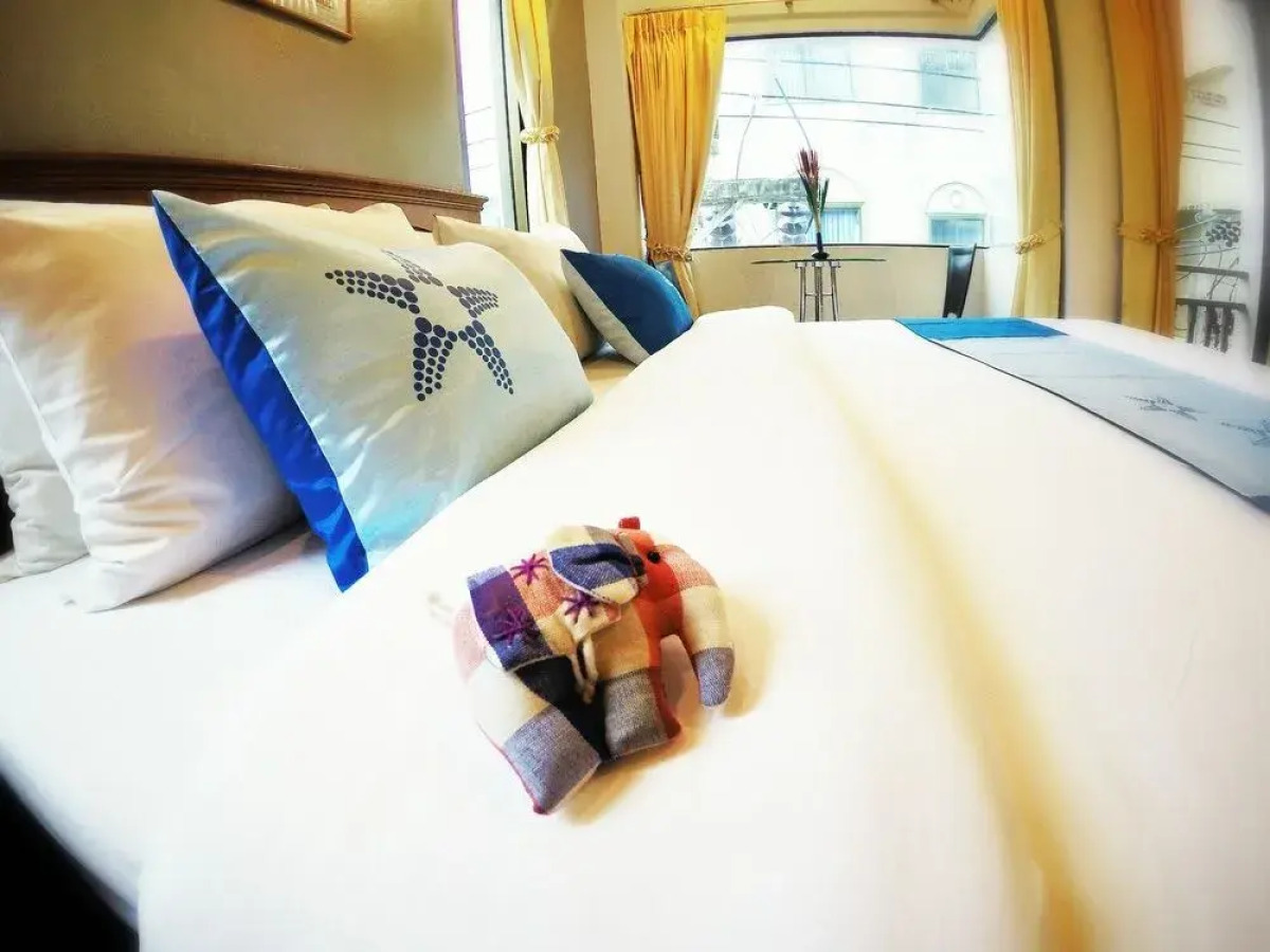 Отель Sea Front Home